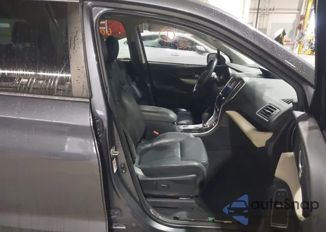 2020 Subaru Ascent Limited z USA, uszkodzony, nr VIN 4S4WMAPD6L3452143